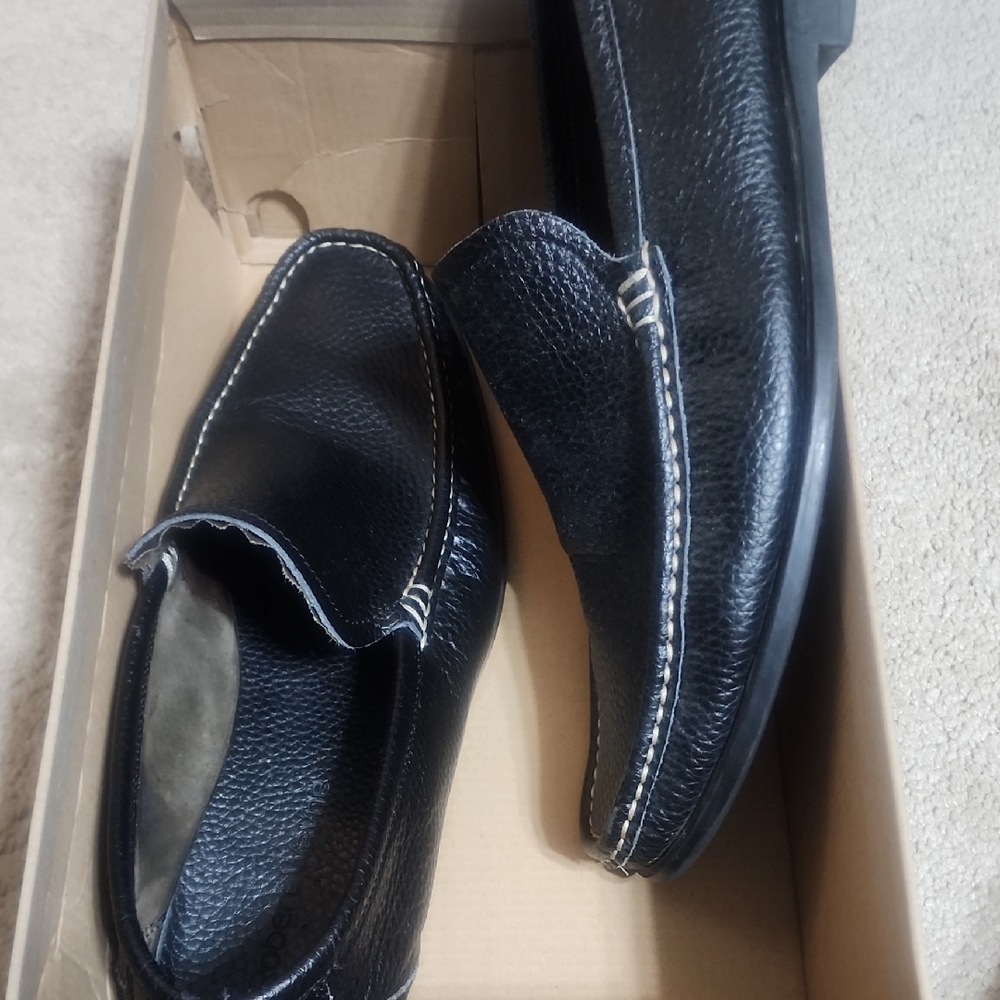 Men's Black Robert Wayne Leather Loafers